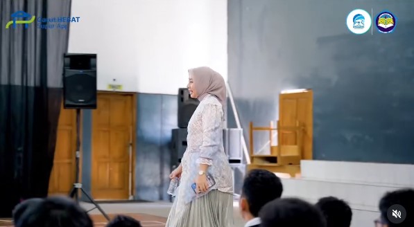 Sosialisasi Aplikasi di SMA N 1 Garut